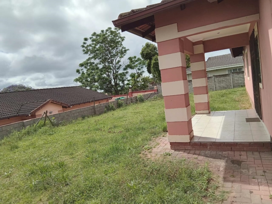 3 Bedroom Property for Sale in Motalabad KwaZulu-Natal