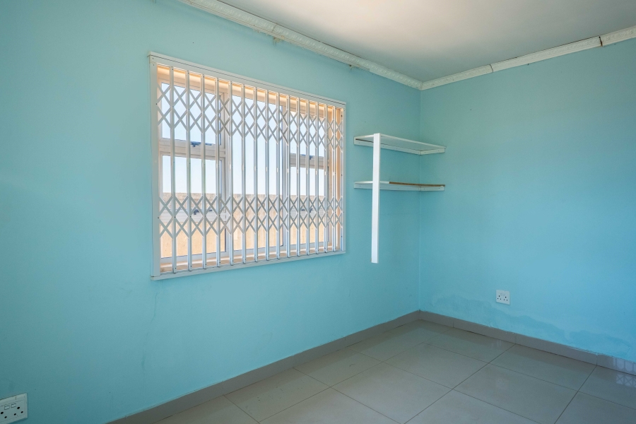 5 Bedroom Property for Sale in Umgababa South KwaZulu-Natal