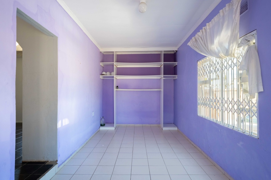 5 Bedroom Property for Sale in Umgababa South KwaZulu-Natal