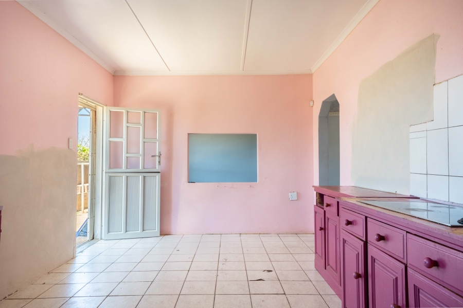 5 Bedroom Property for Sale in Umgababa South KwaZulu-Natal