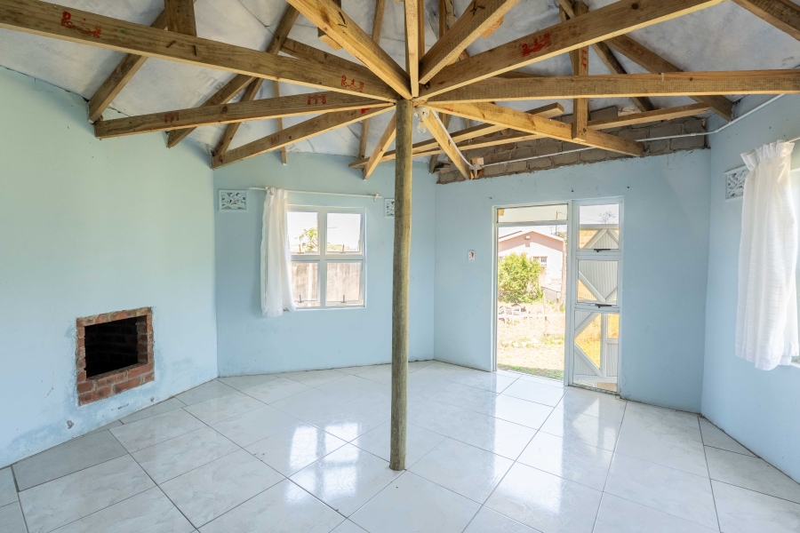 5 Bedroom Property for Sale in Umgababa South KwaZulu-Natal