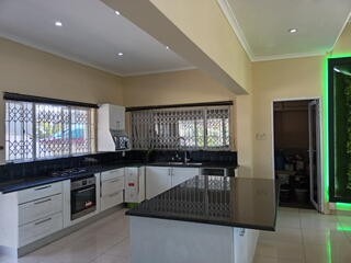 To Let 2 Bedroom Property for Rent in Bluff KwaZulu-Natal