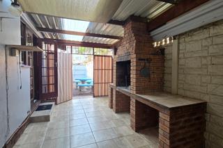3 Bedroom Property for Sale in Uvongo Beach KwaZulu-Natal