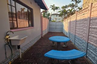 3 Bedroom Property for Sale in Uvongo Beach KwaZulu-Natal