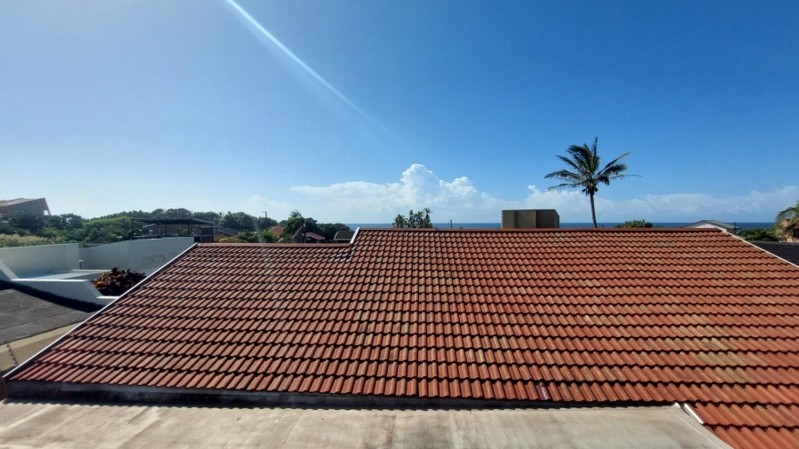 5 Bedroom Property for Sale in Shelly Beach KwaZulu-Natal