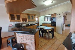 5 Bedroom Property for Sale in Shelly Beach KwaZulu-Natal