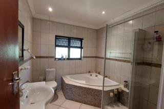 4 Bedroom Property for Sale in Manaba Beach KwaZulu-Natal