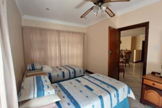 4 Bedroom Property for Sale in Manaba Beach KwaZulu-Natal