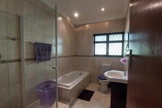 4 Bedroom Property for Sale in Manaba Beach KwaZulu-Natal