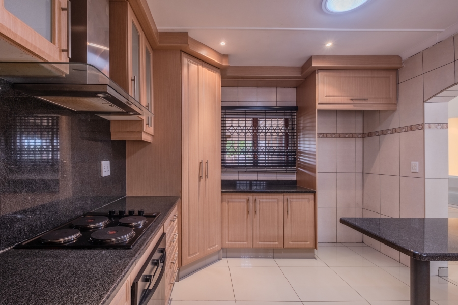 2 Bedroom Property for Sale in Umhlanga KwaZulu-Natal