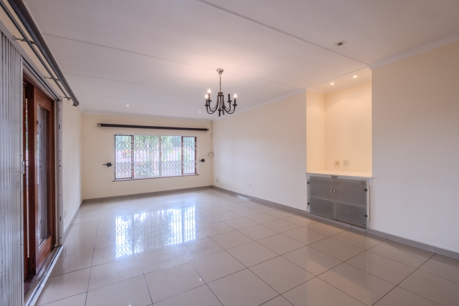2 Bedroom Property for Sale in Umhlanga KwaZulu-Natal