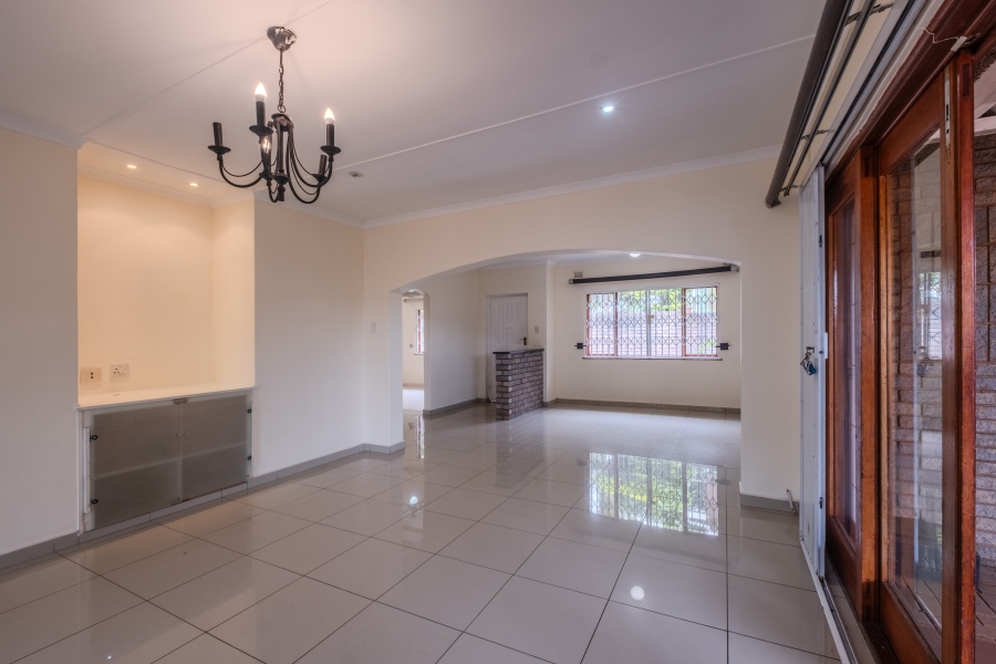 2 Bedroom Property for Sale in Umhlanga KwaZulu-Natal