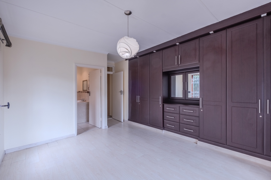 2 Bedroom Property for Sale in Umhlanga KwaZulu-Natal