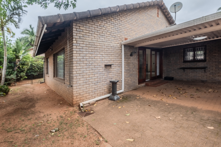 2 Bedroom Property for Sale in Umhlanga KwaZulu-Natal