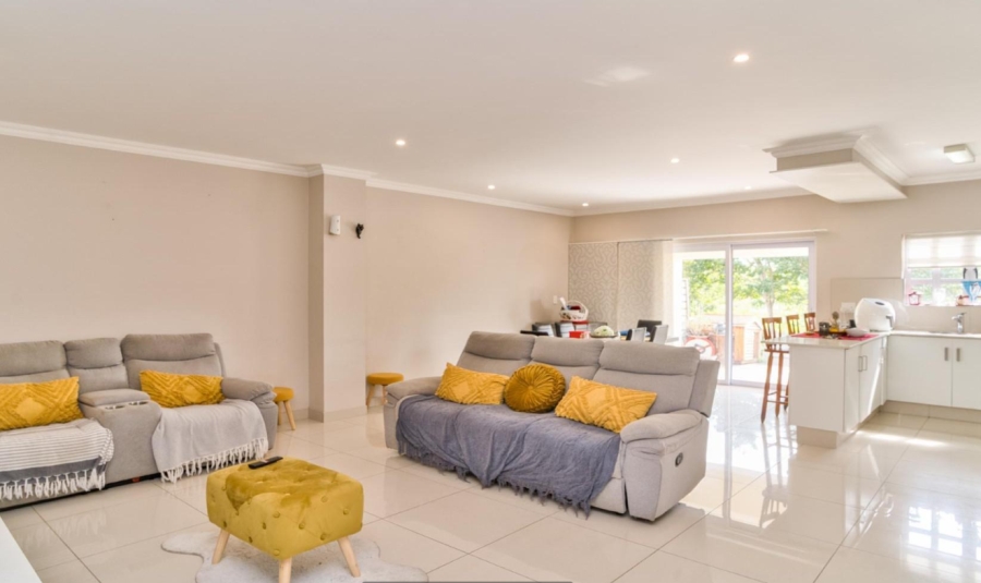 3 Bedroom Property for Sale in Edgemount Estate KwaZulu-Natal