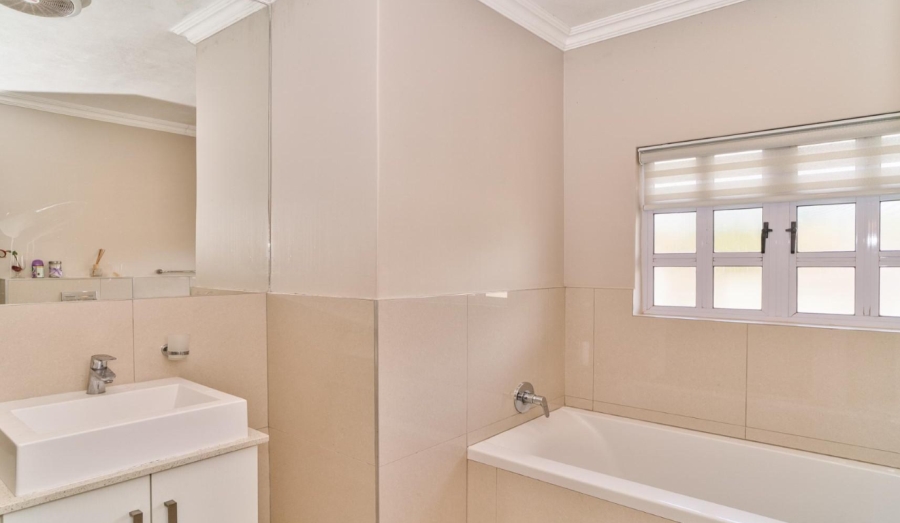 3 Bedroom Property for Sale in Edgemount Estate KwaZulu-Natal