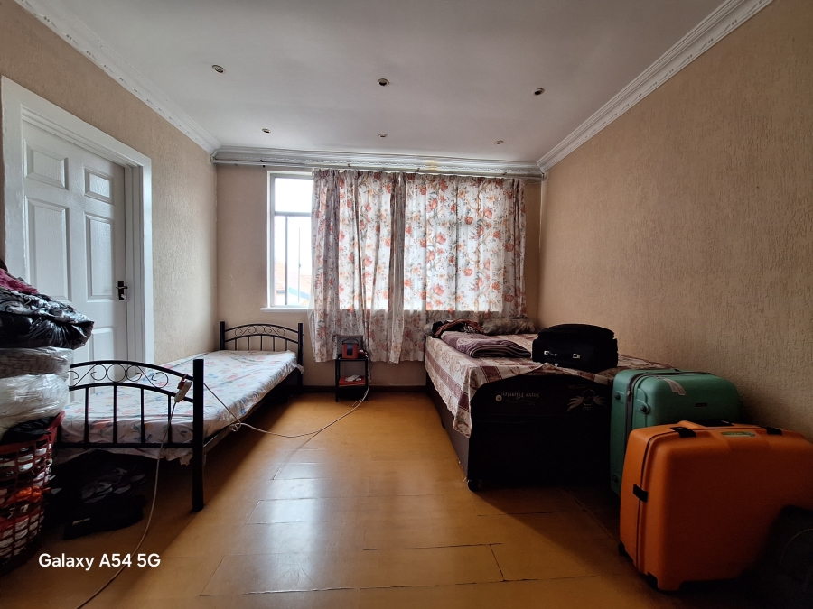 1 Bedroom Property for Sale in Glenwood KwaZulu-Natal