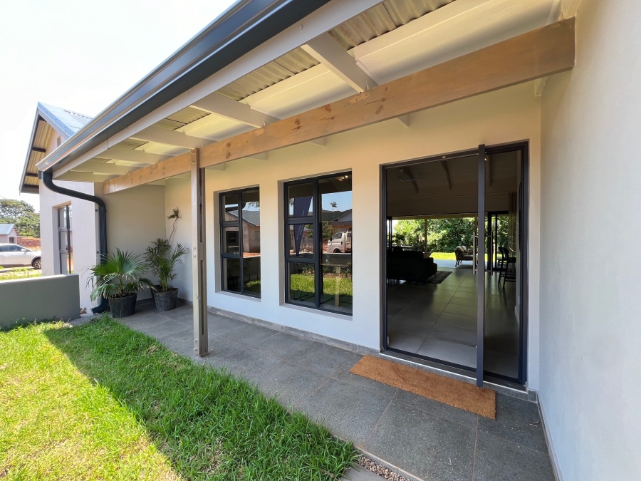 3 Bedroom Property for Sale in Zini River Estate KwaZulu-Natal