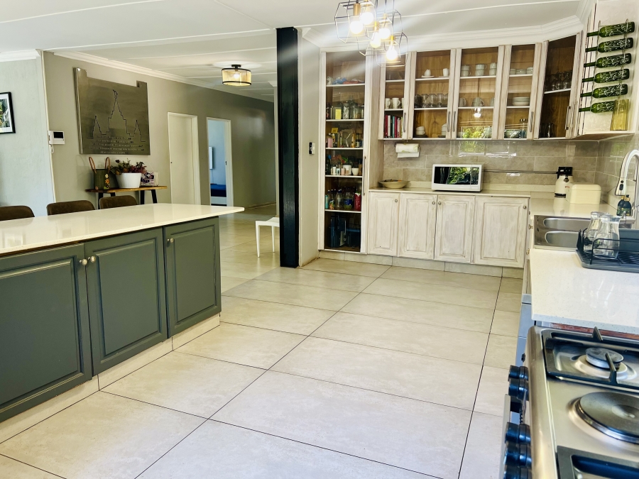 6 Bedroom Property for Sale in Winterskloof KwaZulu-Natal