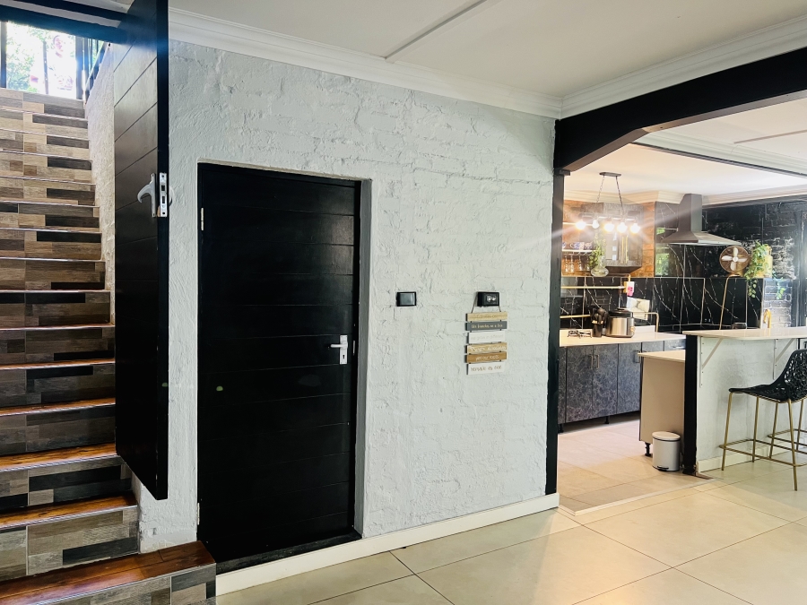 6 Bedroom Property for Sale in Winterskloof KwaZulu-Natal