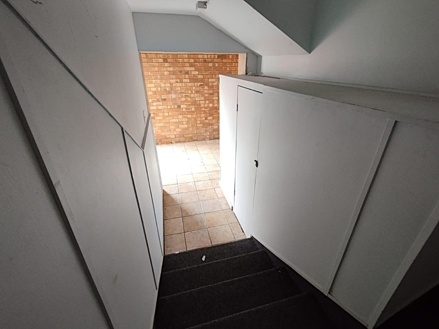 To Let commercial Property for Rent in Ocean View KwaZulu-Natal