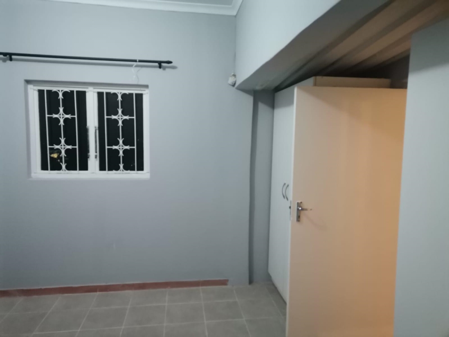To Let 2 Bedroom Property for Rent in Dawncliffe KwaZulu-Natal
