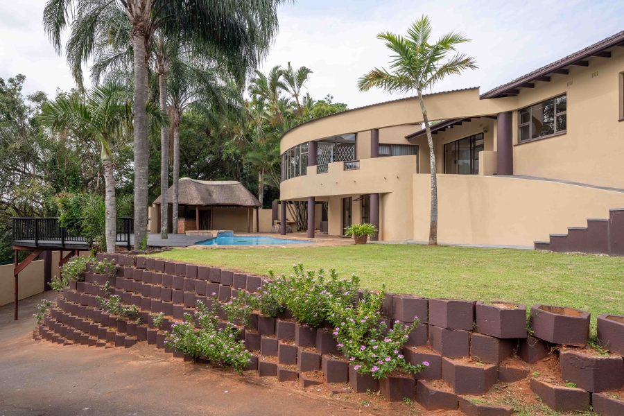 5 Bedroom Property for Sale in Amanzimtoti KwaZulu-Natal