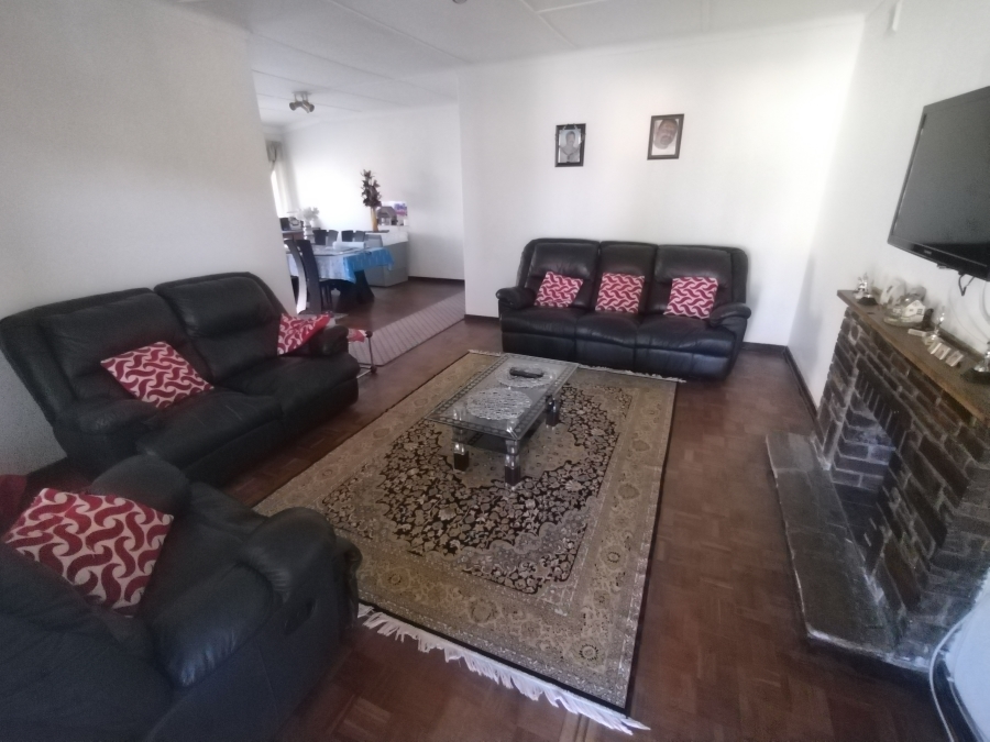 4 Bedroom Property for Sale in Farningham Ridge KwaZulu-Natal