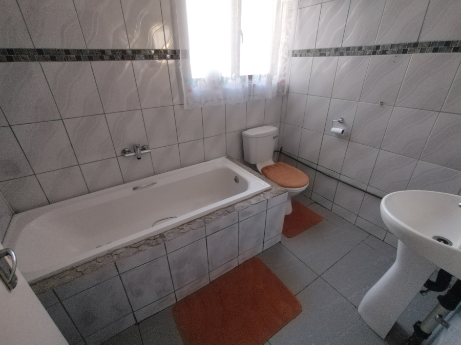 4 Bedroom Property for Sale in Farningham Ridge KwaZulu-Natal