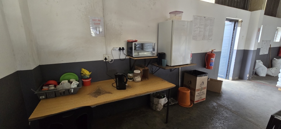 To Let commercial Property for Rent in Waterfall KwaZulu-Natal