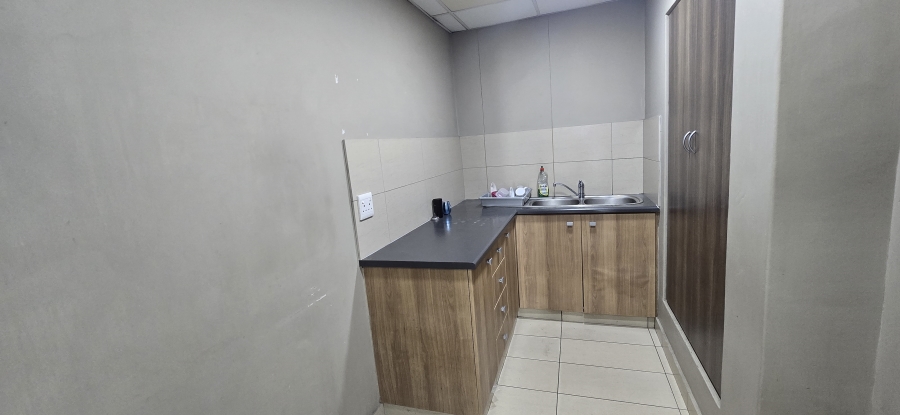 To Let commercial Property for Rent in Riverhorse Valley KwaZulu-Natal