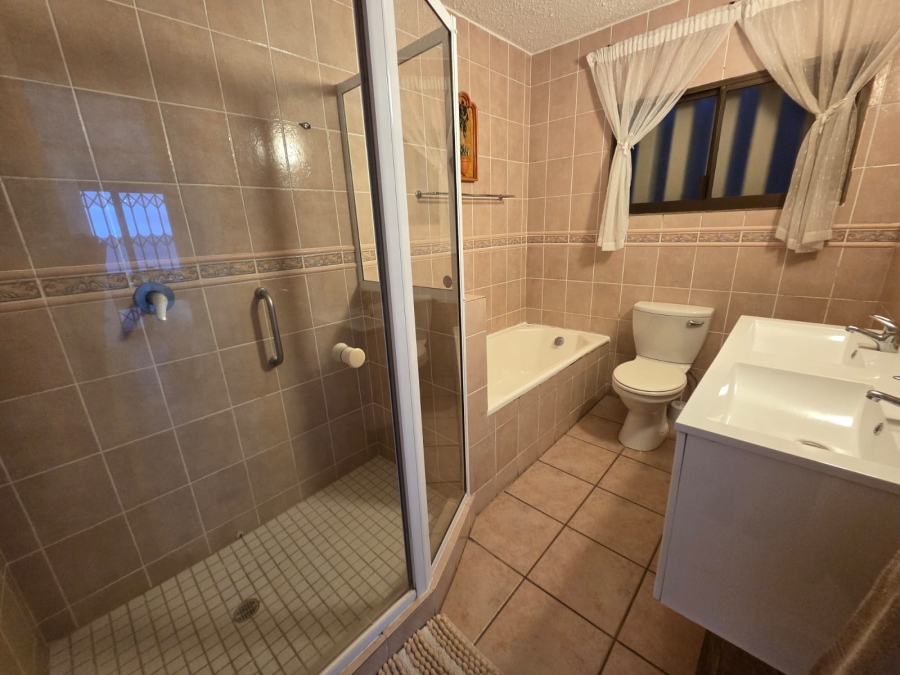 3 Bedroom Property for Sale in Ballito Central KwaZulu-Natal