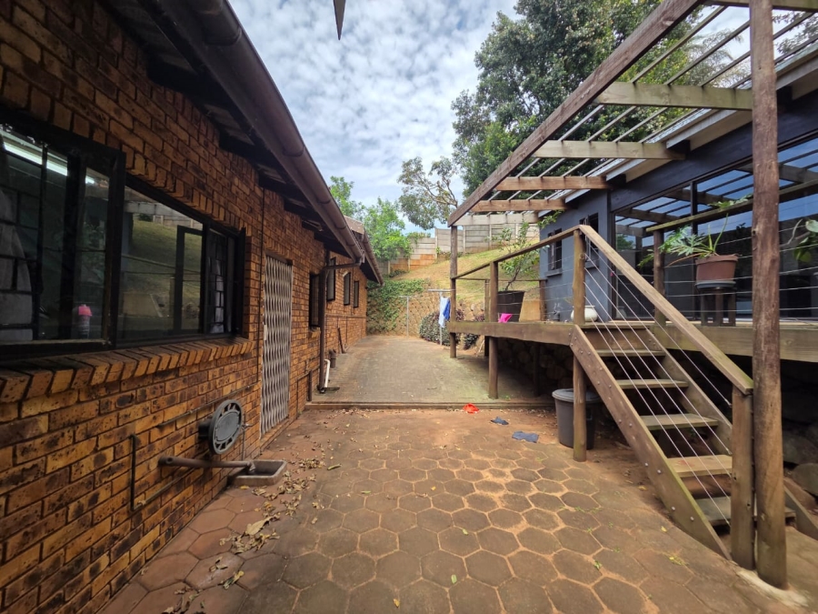 3 Bedroom Property for Sale in Ballitoville KwaZulu-Natal