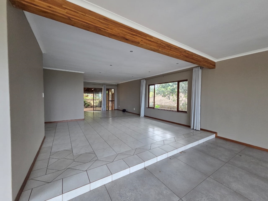 3 Bedroom Property for Sale in Ballitoville KwaZulu-Natal