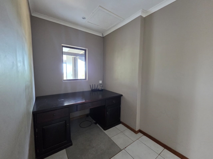 3 Bedroom Property for Sale in Ballitoville KwaZulu-Natal