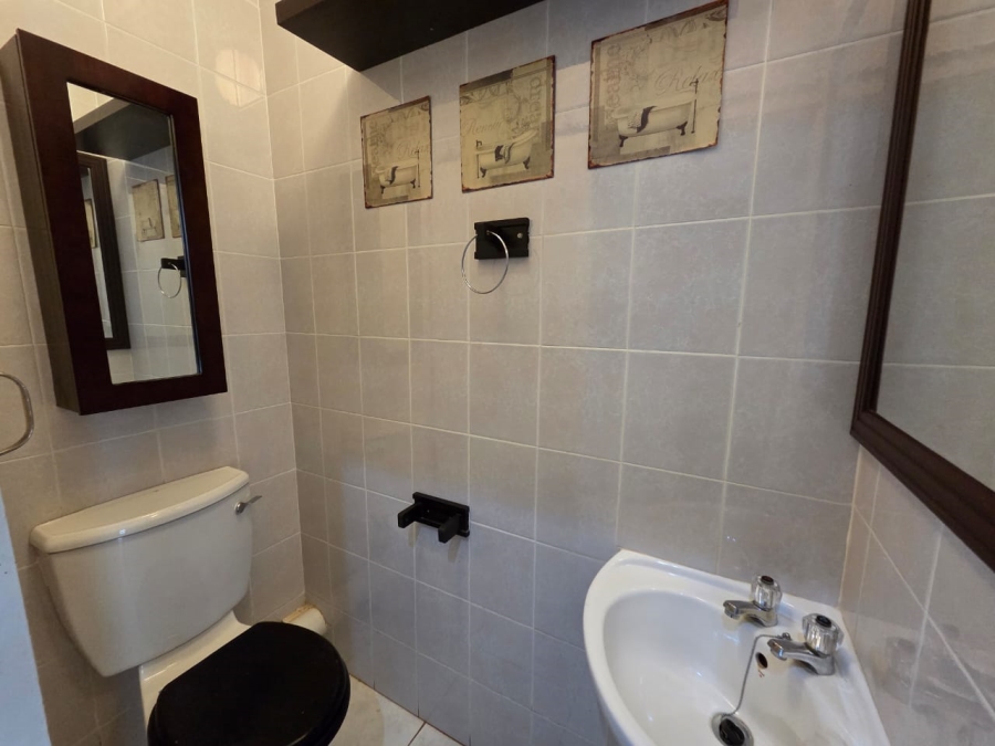 3 Bedroom Property for Sale in Ballitoville KwaZulu-Natal