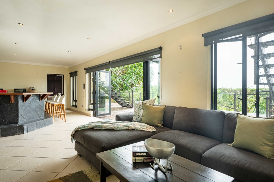 5 Bedroom Property for Sale in Kloof KwaZulu-Natal