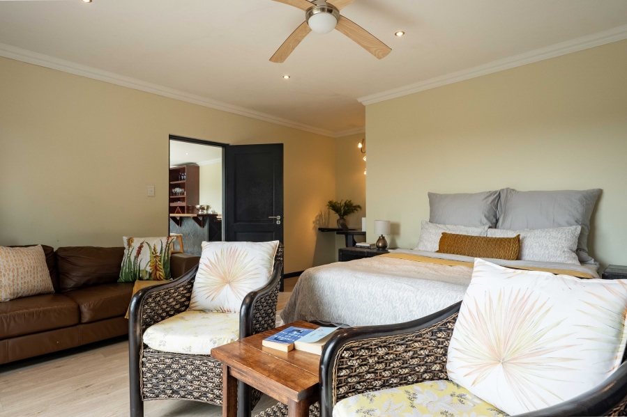 5 Bedroom Property for Sale in Kloof KwaZulu-Natal