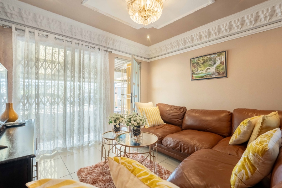 2 Bedroom Property for Sale in Umlazi Aa KwaZulu-Natal