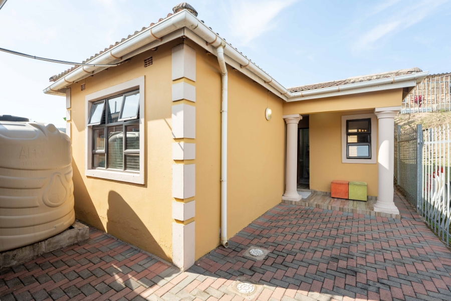 2 Bedroom Property for Sale in Umlazi Aa KwaZulu-Natal