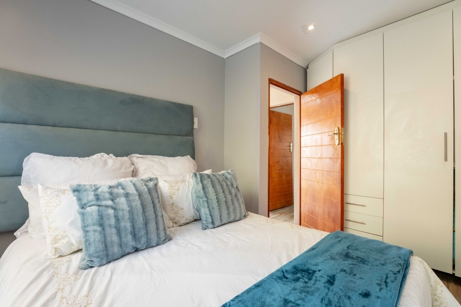 2 Bedroom Property for Sale in Umlazi Aa KwaZulu-Natal