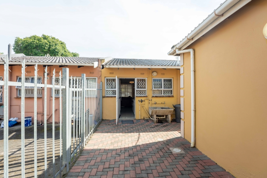 2 Bedroom Property for Sale in Umlazi Aa KwaZulu-Natal