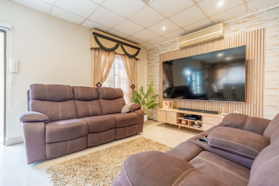 3 Bedroom Property for Sale in Shallcross KwaZulu-Natal