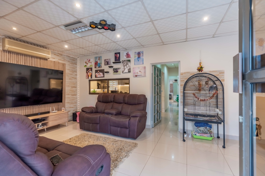 3 Bedroom Property for Sale in Shallcross KwaZulu-Natal