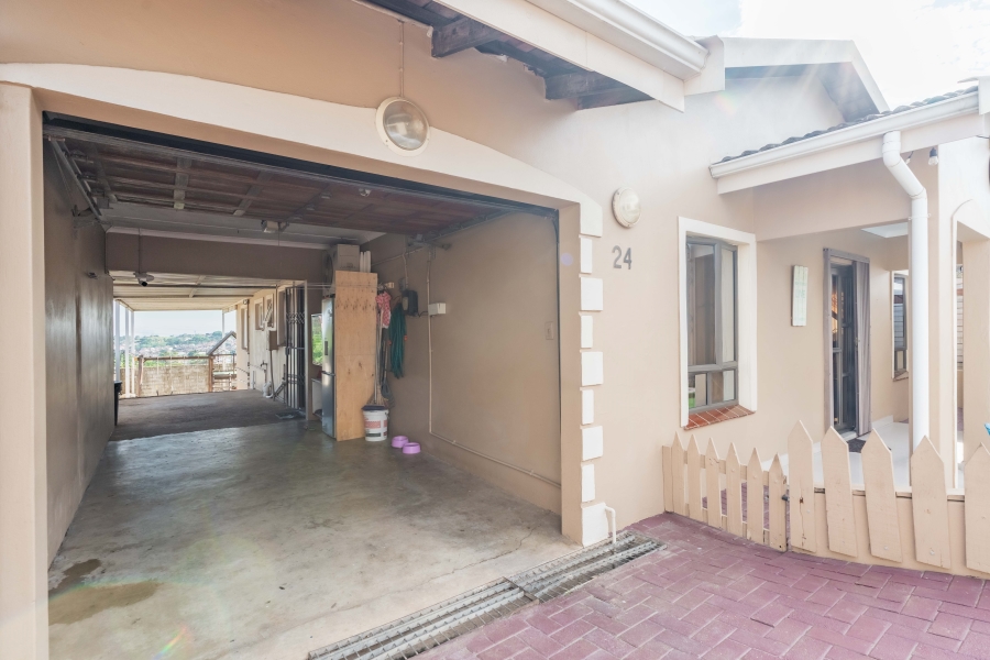3 Bedroom Property for Sale in Shallcross KwaZulu-Natal