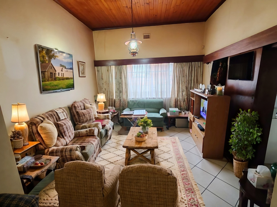 4 Bedroom Property for Sale in Prestbury KwaZulu-Natal