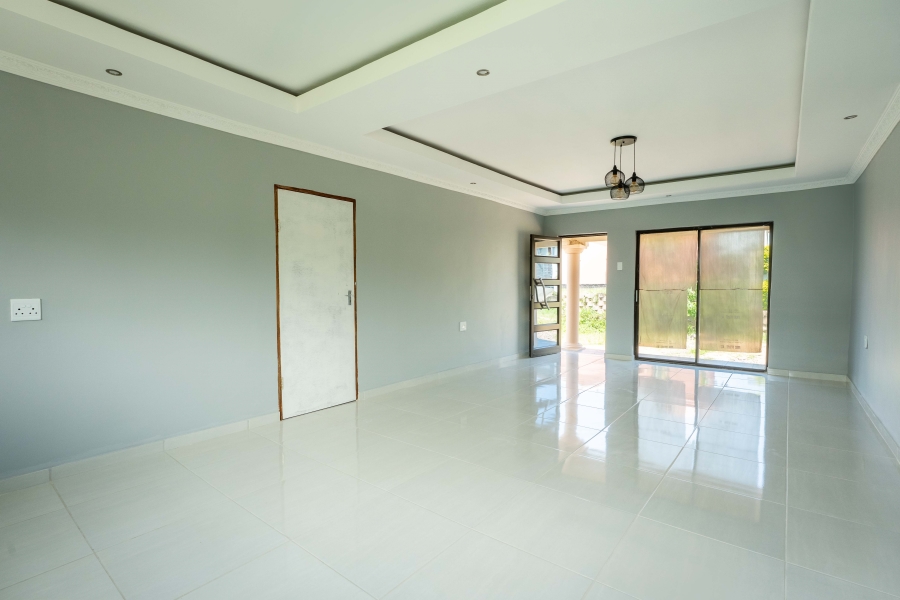 3 Bedroom Property for Sale in Lovu KwaZulu-Natal