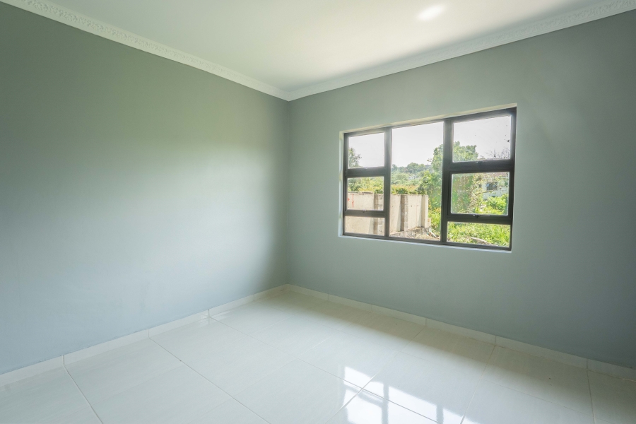 3 Bedroom Property for Sale in Lovu KwaZulu-Natal