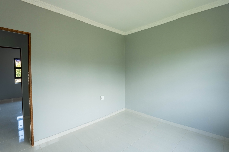 3 Bedroom Property for Sale in Lovu KwaZulu-Natal