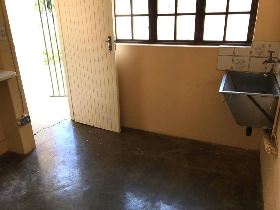 To Let 3 Bedroom Property for Rent in Panorama KwaZulu-Natal